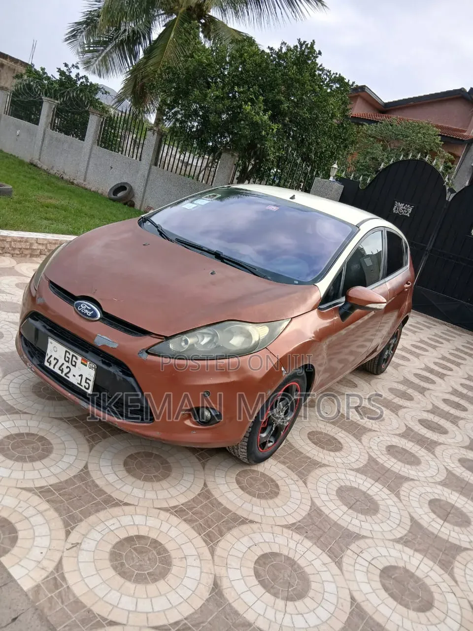 Ford Fiesta 2011 Gold