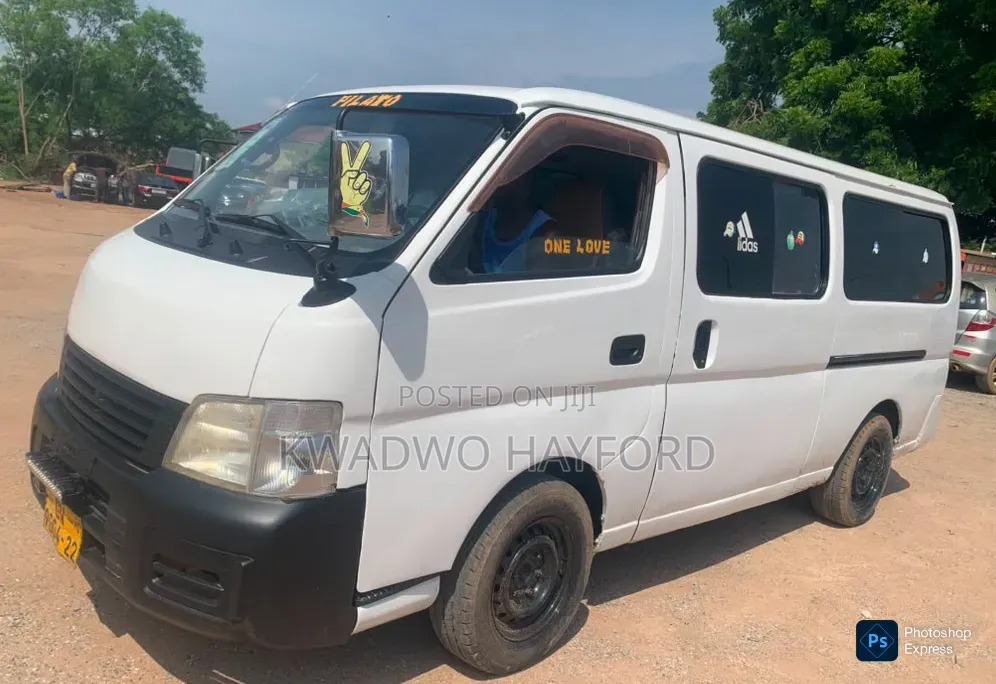 Nissan Caravan (Urvan) 2012 White