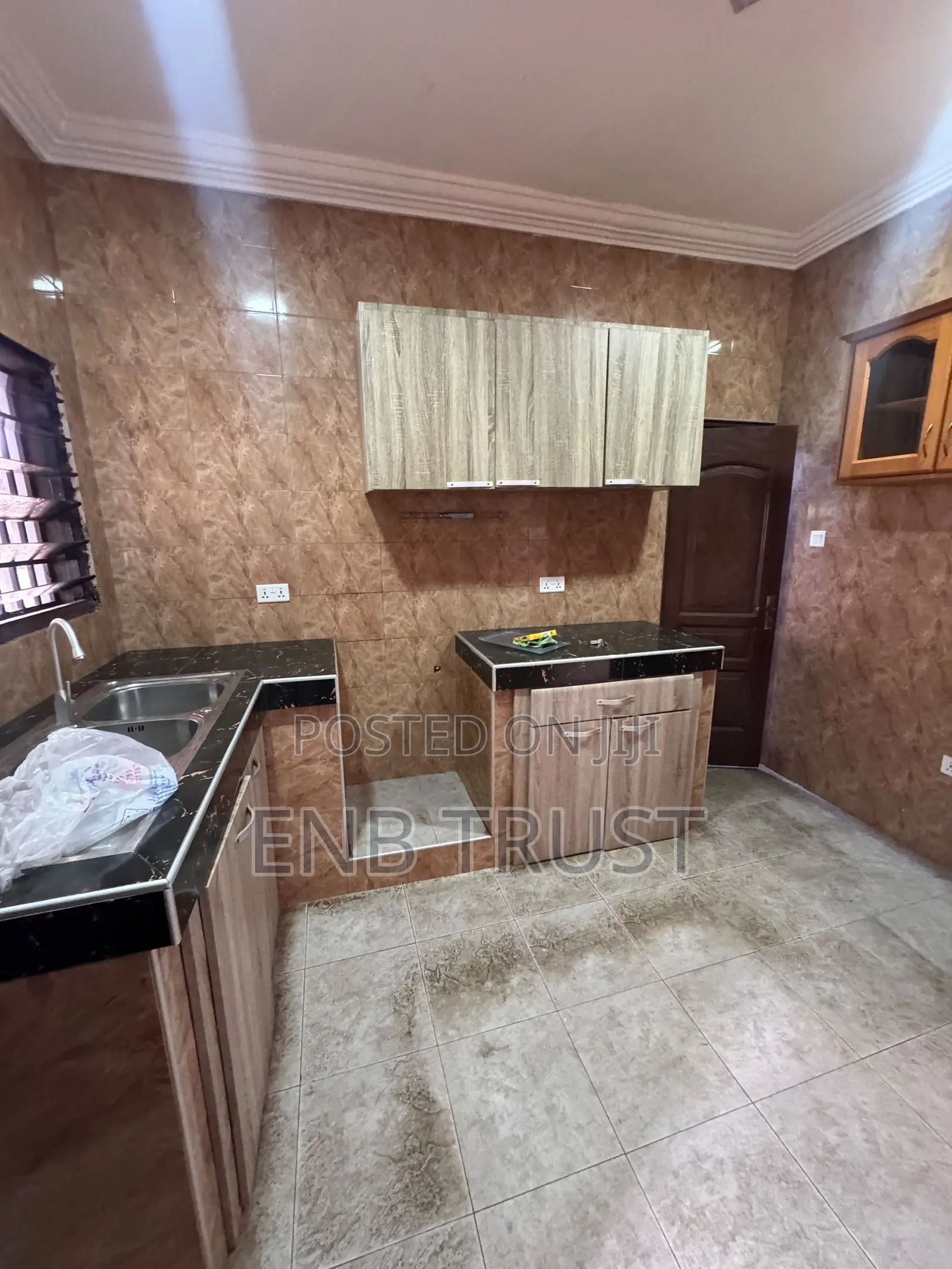 3bdrm Apartment in Achimota, Mile 7 for rent