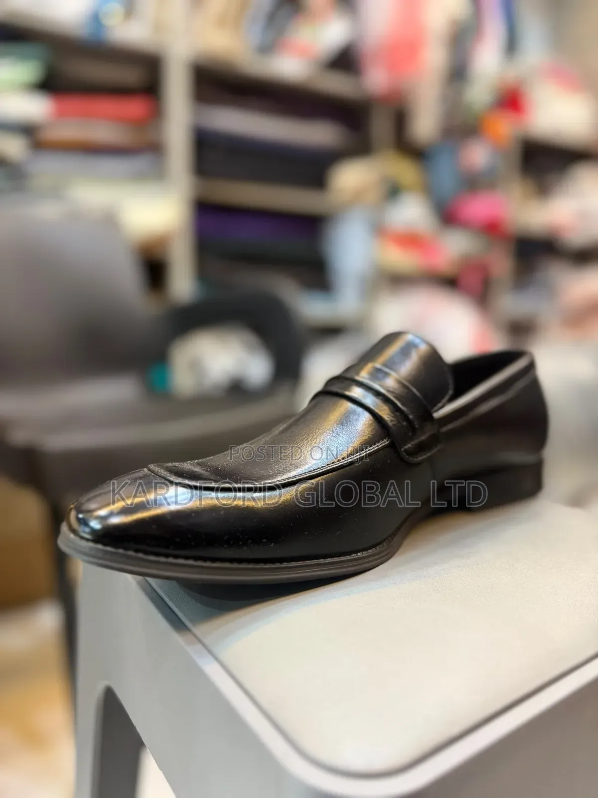 Dolcetto Black Leather Loafers