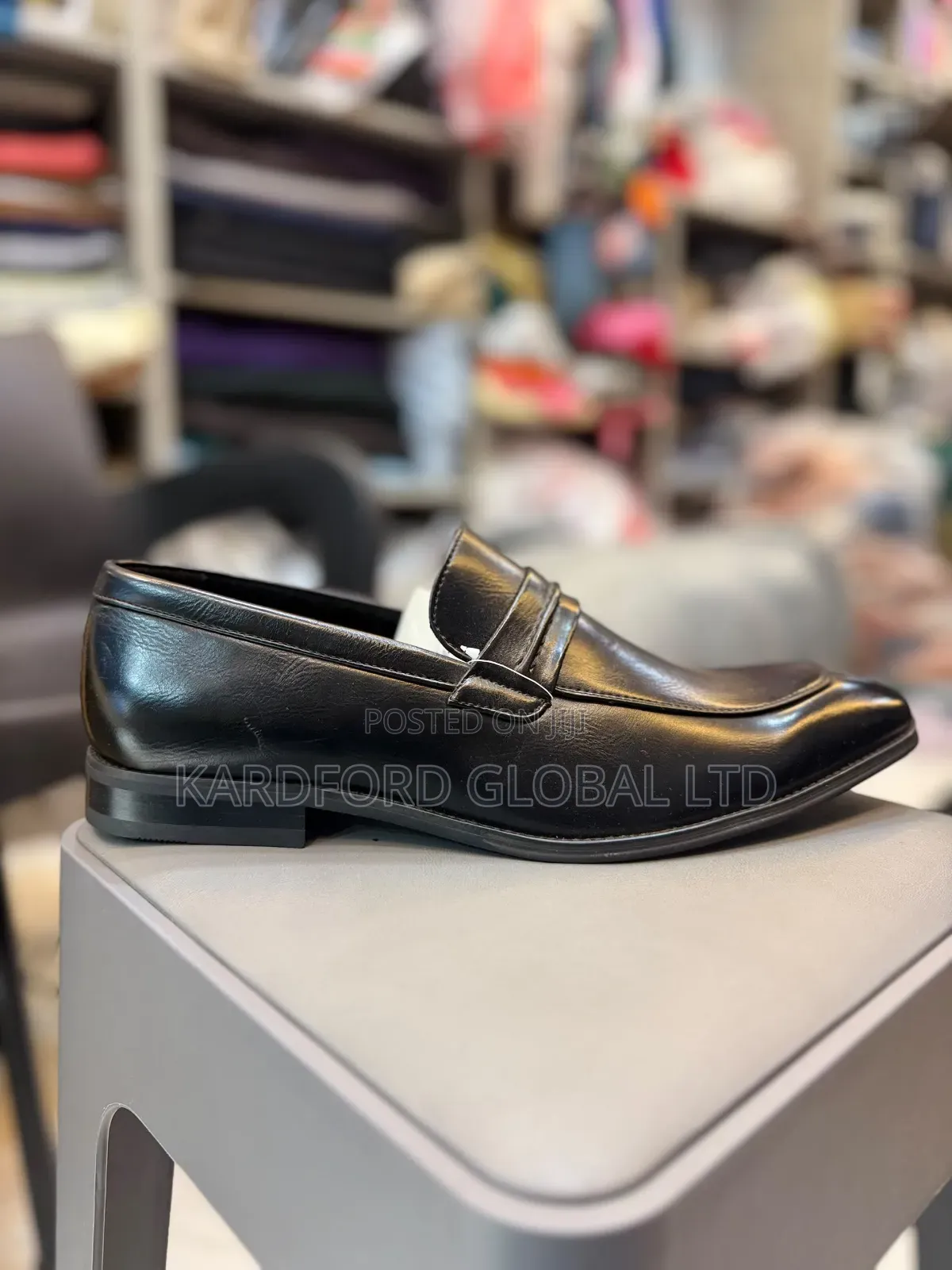 Dolcetto Black Leather Loafers