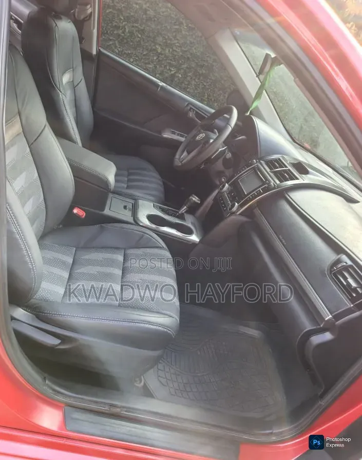 Toyota Camry 2014 Red