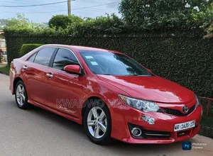 Toyota Camry 2014 Red