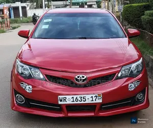 Toyota Camry 2014 Red