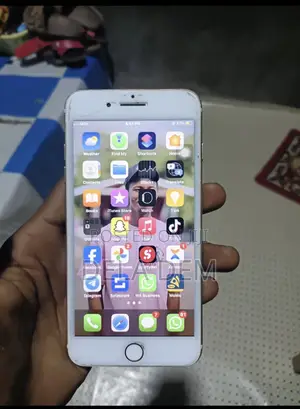 Apple iPhone 7 Plus 32 GB Gray