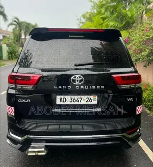 Toyota Land Cruiser 2017 Black
