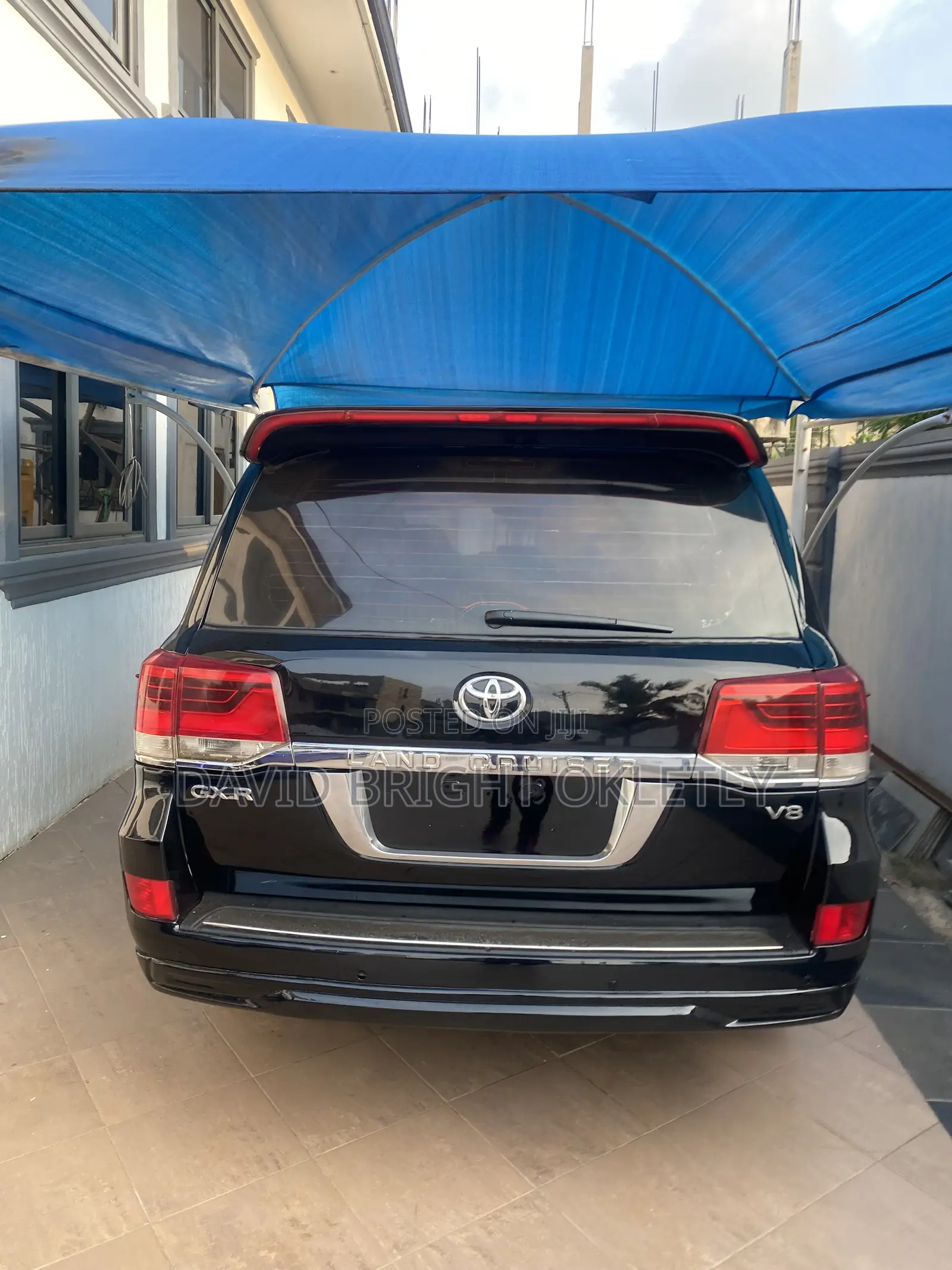 Toyota Land Cruiser 2010 Black