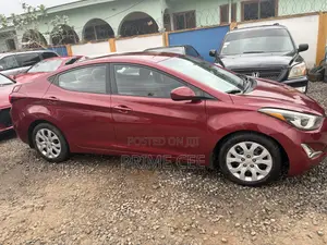 Hyundai Elantra 2015 Red