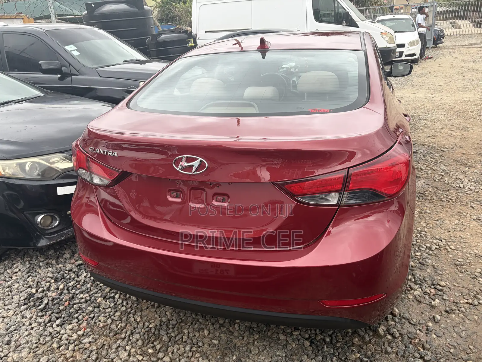 Hyundai Elantra 2015 Red
