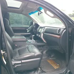 Toyota Tundra 2017 Black