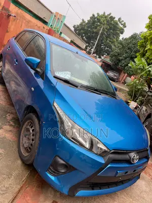 Toyota Yaris 2014 Blue