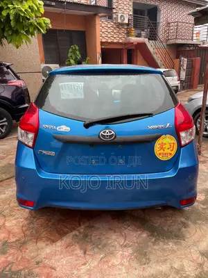 Toyota Yaris 2014 Blue