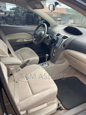 Toyota Belta 2012 Gray