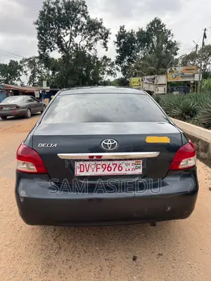 Toyota Belta 2012 Gray