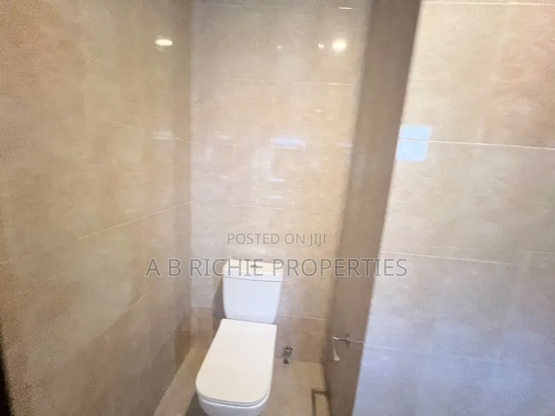 3bdrm House in Ab Richie Properties, Airport Residential Area for sale