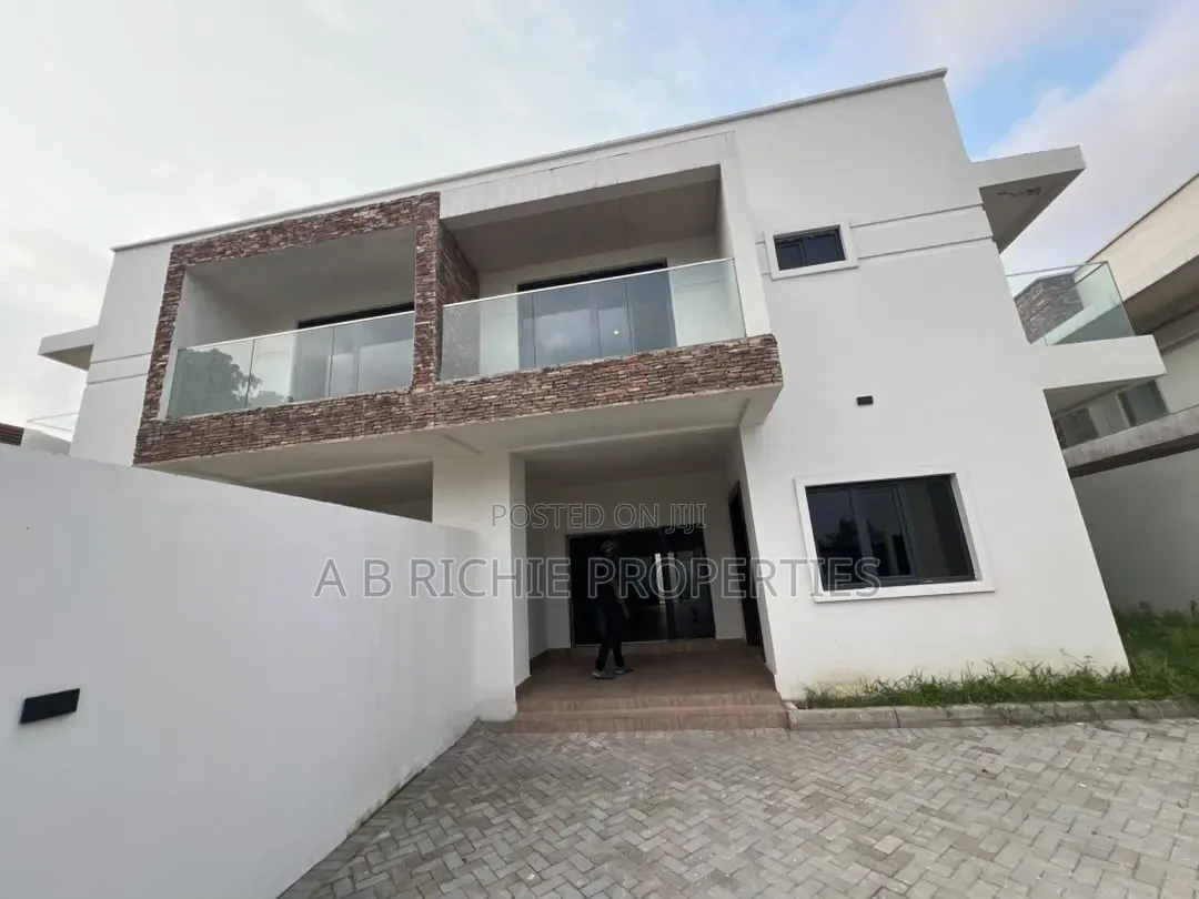 3bdrm House in Ab Richie Properties, Airport Residential Area for sale