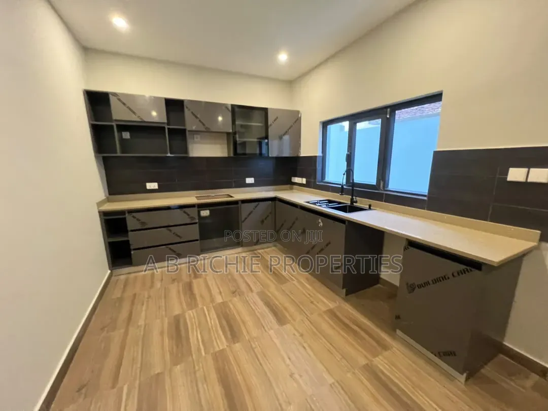 3bdrm House in Ab Richie Properties, Airport Residential Area for sale