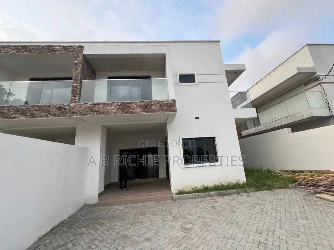 3bdrm House in Ab Richie Properties, Airport Residential Area for sale