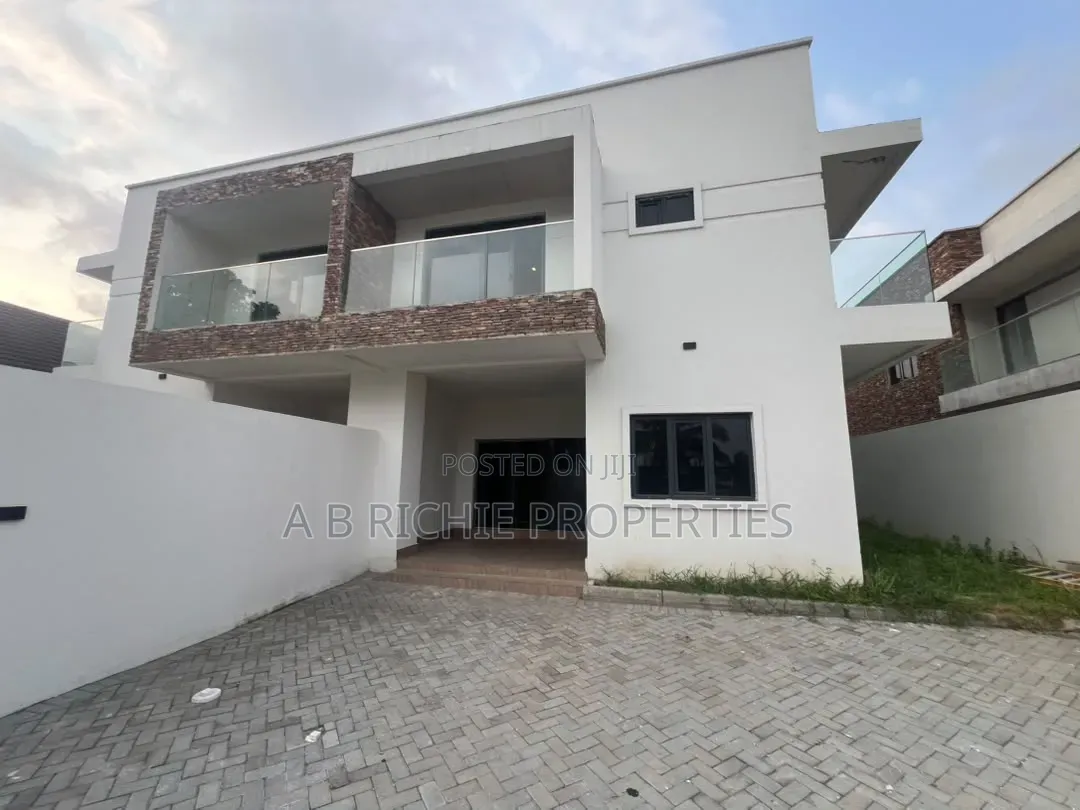 3bdrm House in Ab Richie Properties, Airport Residential Area for sale