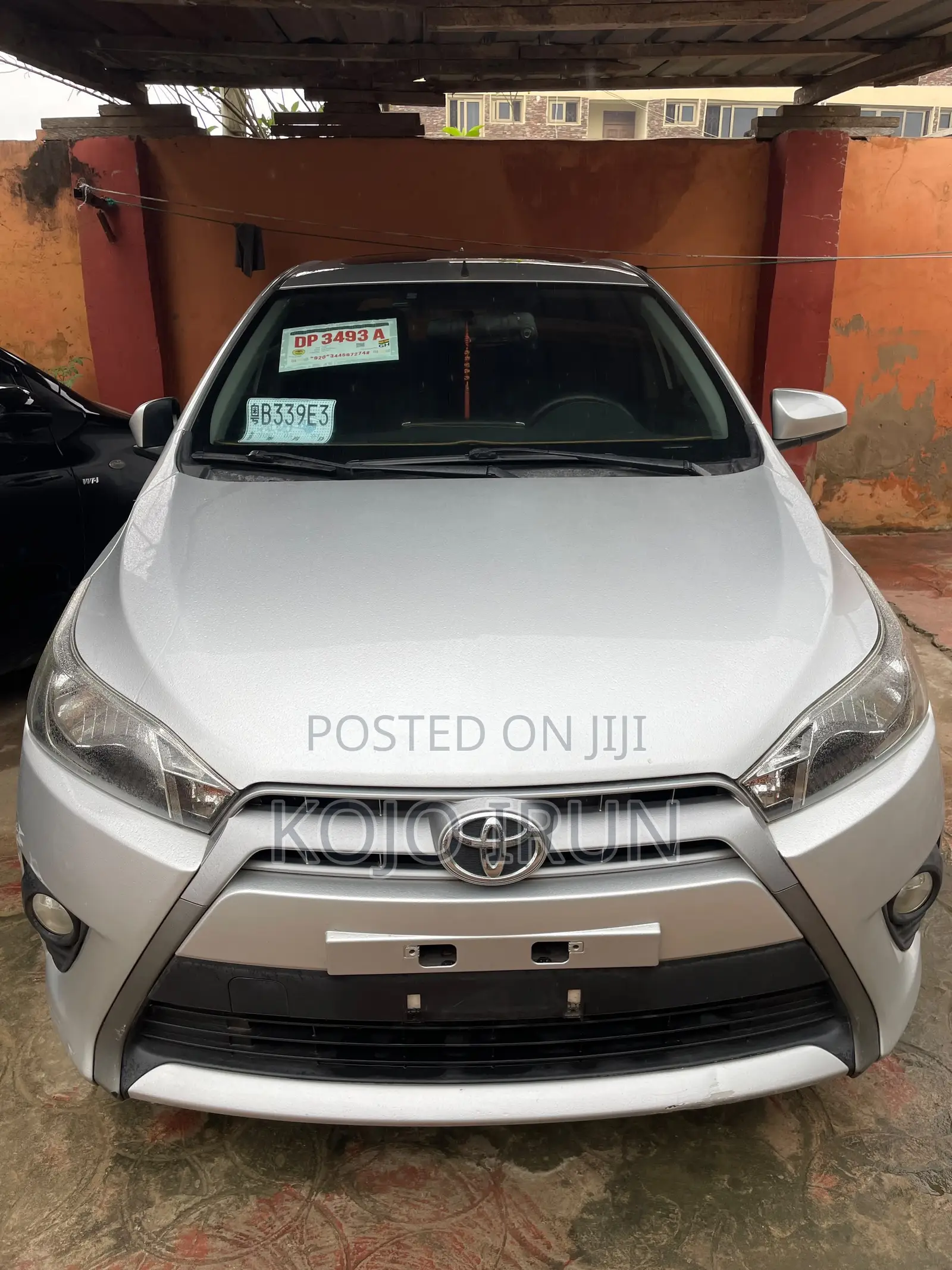 Toyota Yaris 2014 Silver