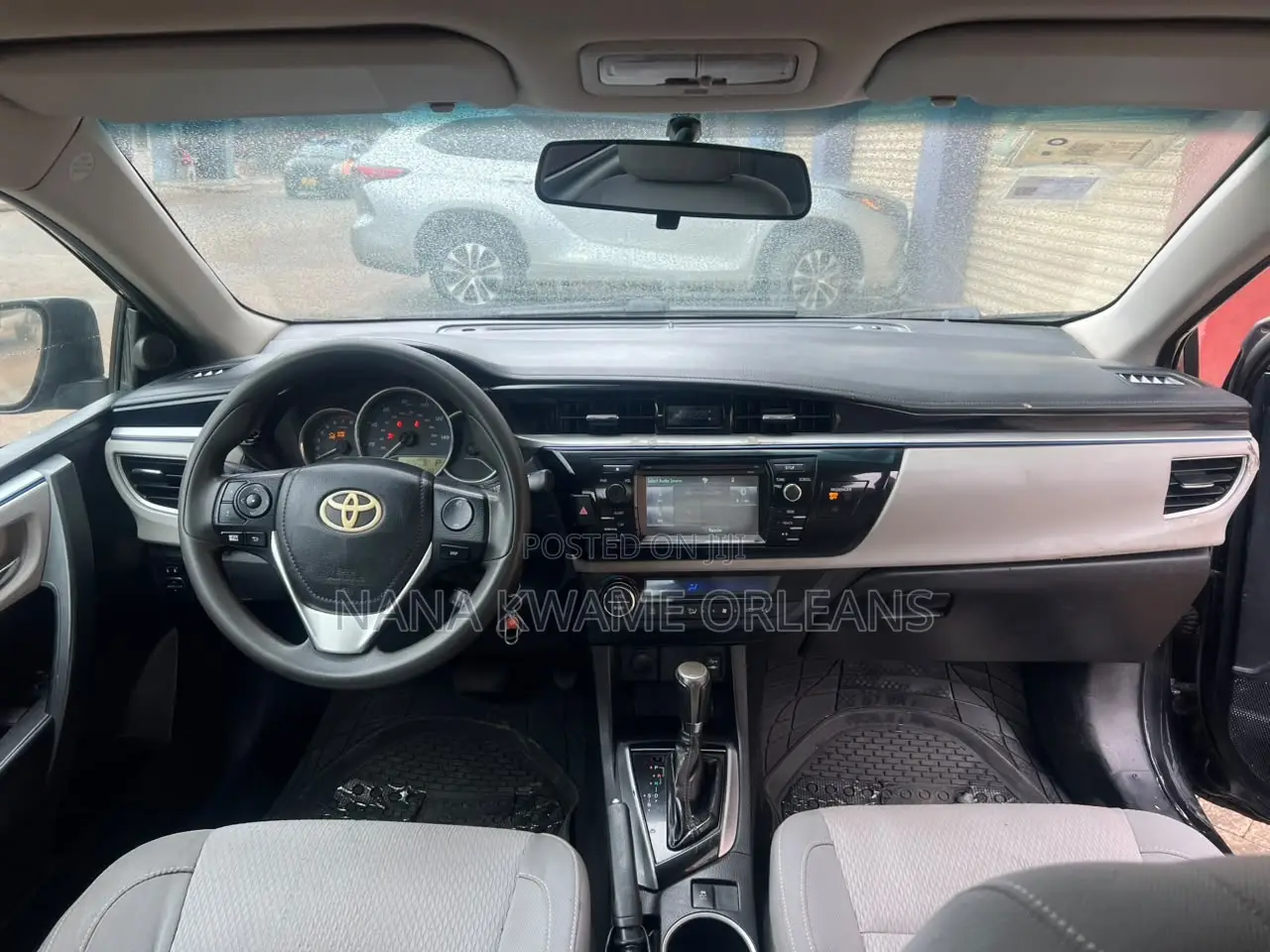 Toyota Corolla LE 4dr Sedan (1.8L 4cyl CVT) 2015 Black
