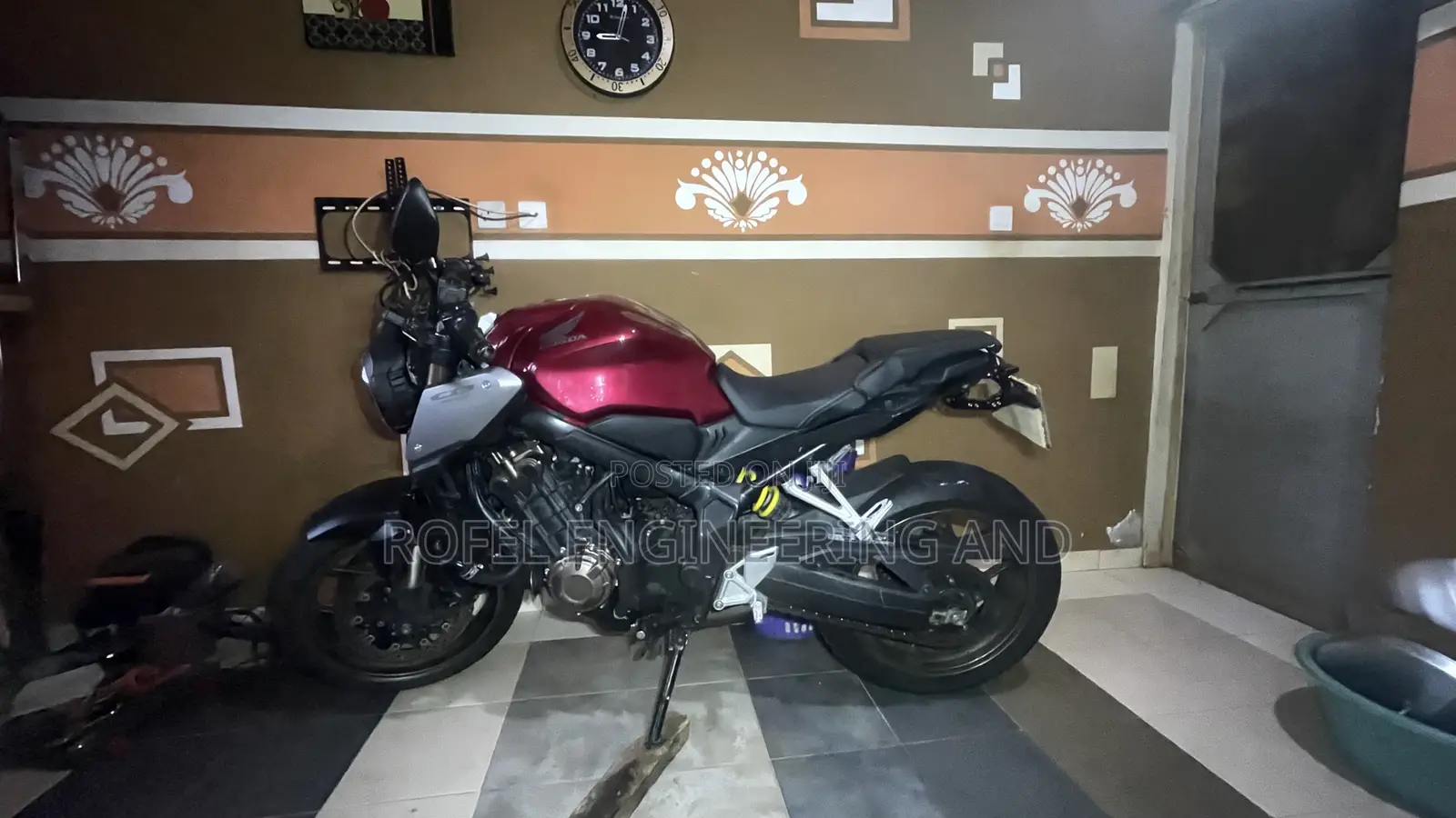 Honda CB 2020 Red