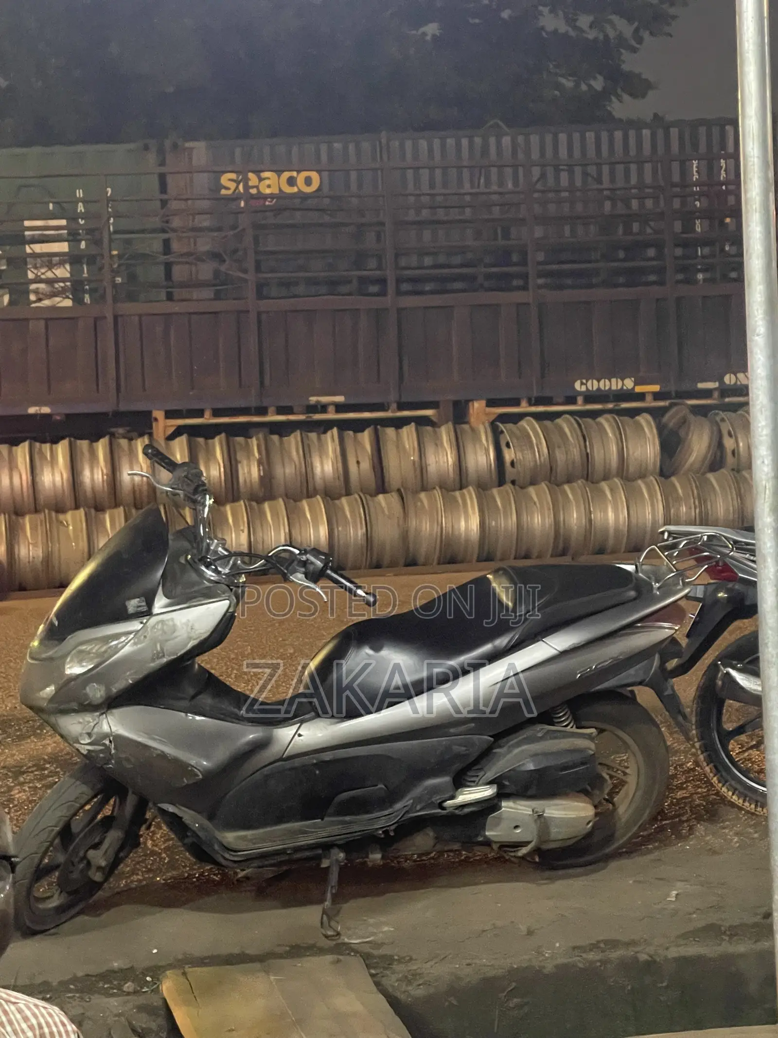 Honda 2022 Gray