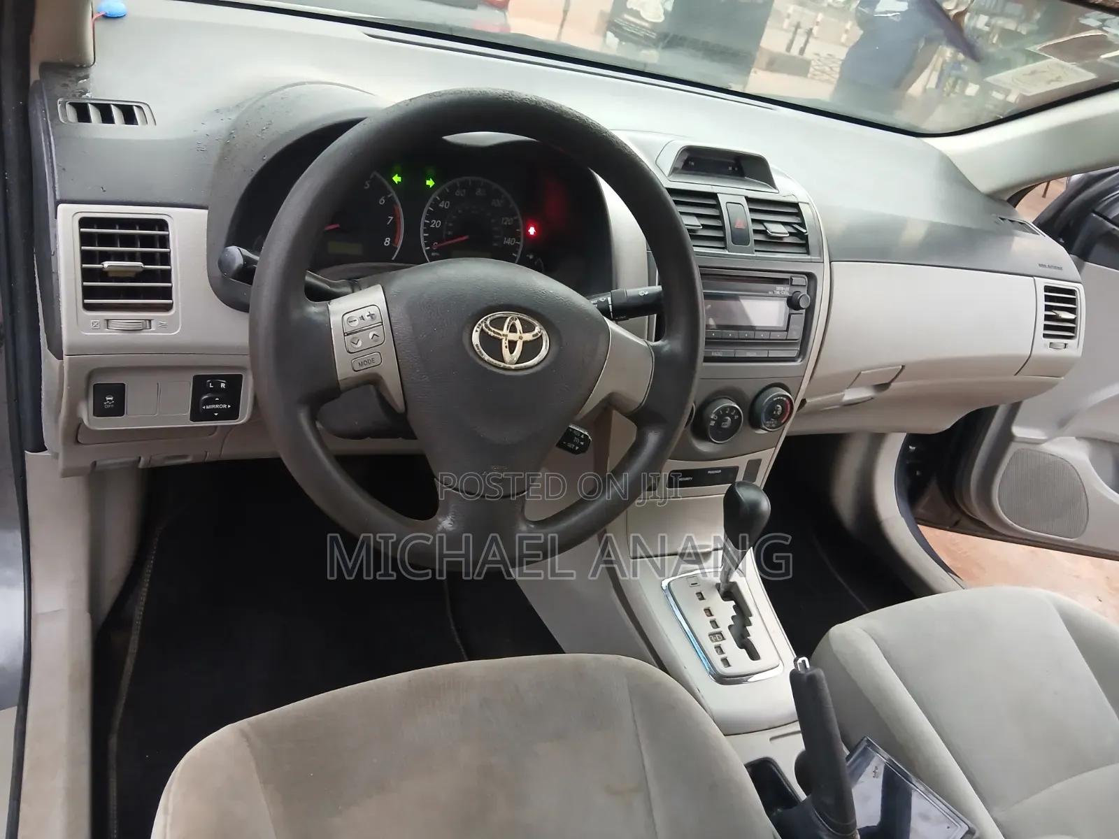 Toyota Corolla 2010 Gray