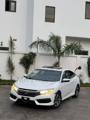 Honda Civic EX Sedan 2018 White