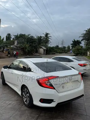 Honda Civic EX Sedan 2018 White