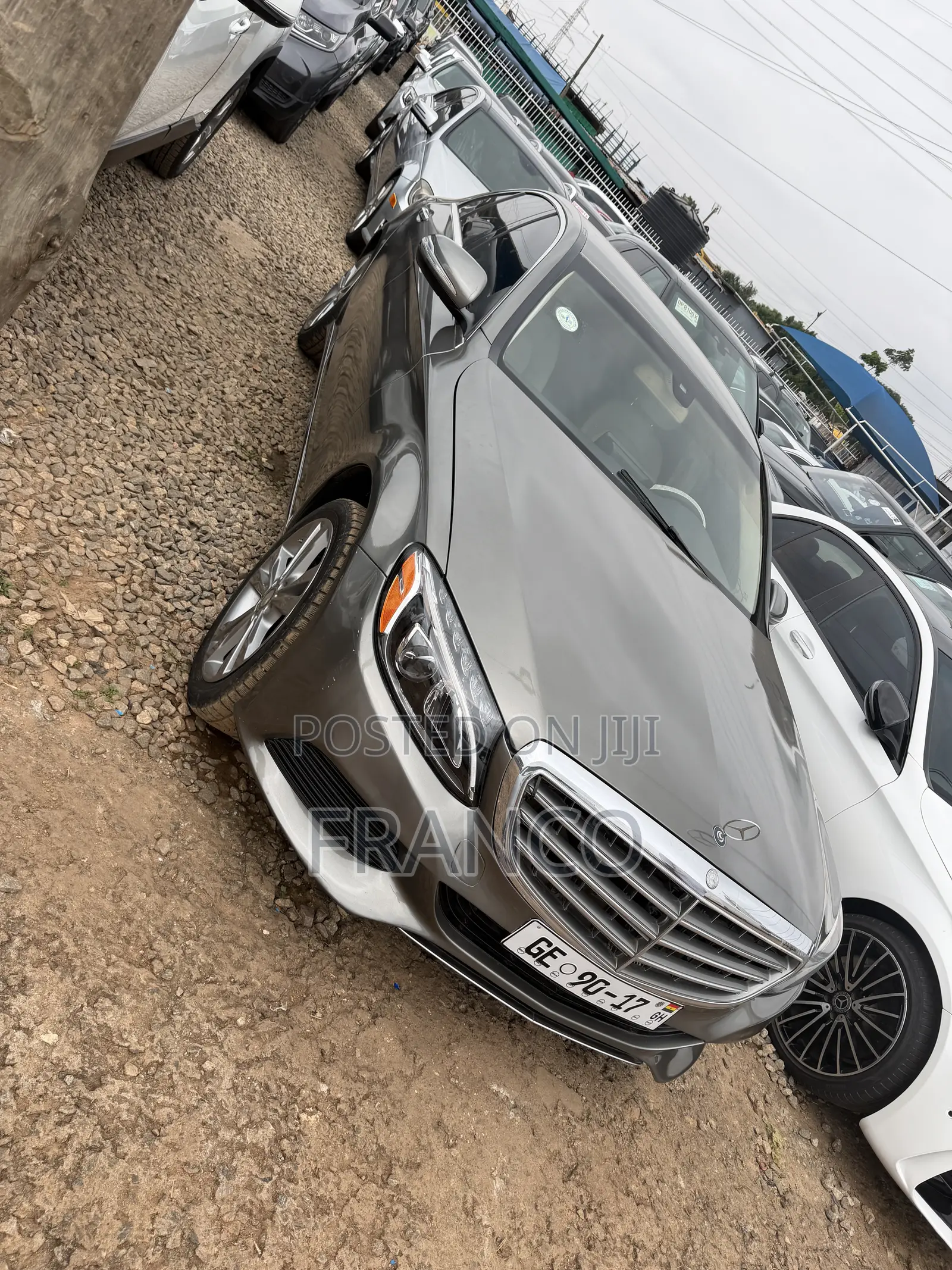 Mercedes-Benz C300 Luxury 4dr AWD 4Matic Sedan (2.0L 4cyl 7A) 2015 Gray