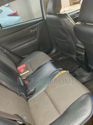 Toyota Corolla 2018 Blue