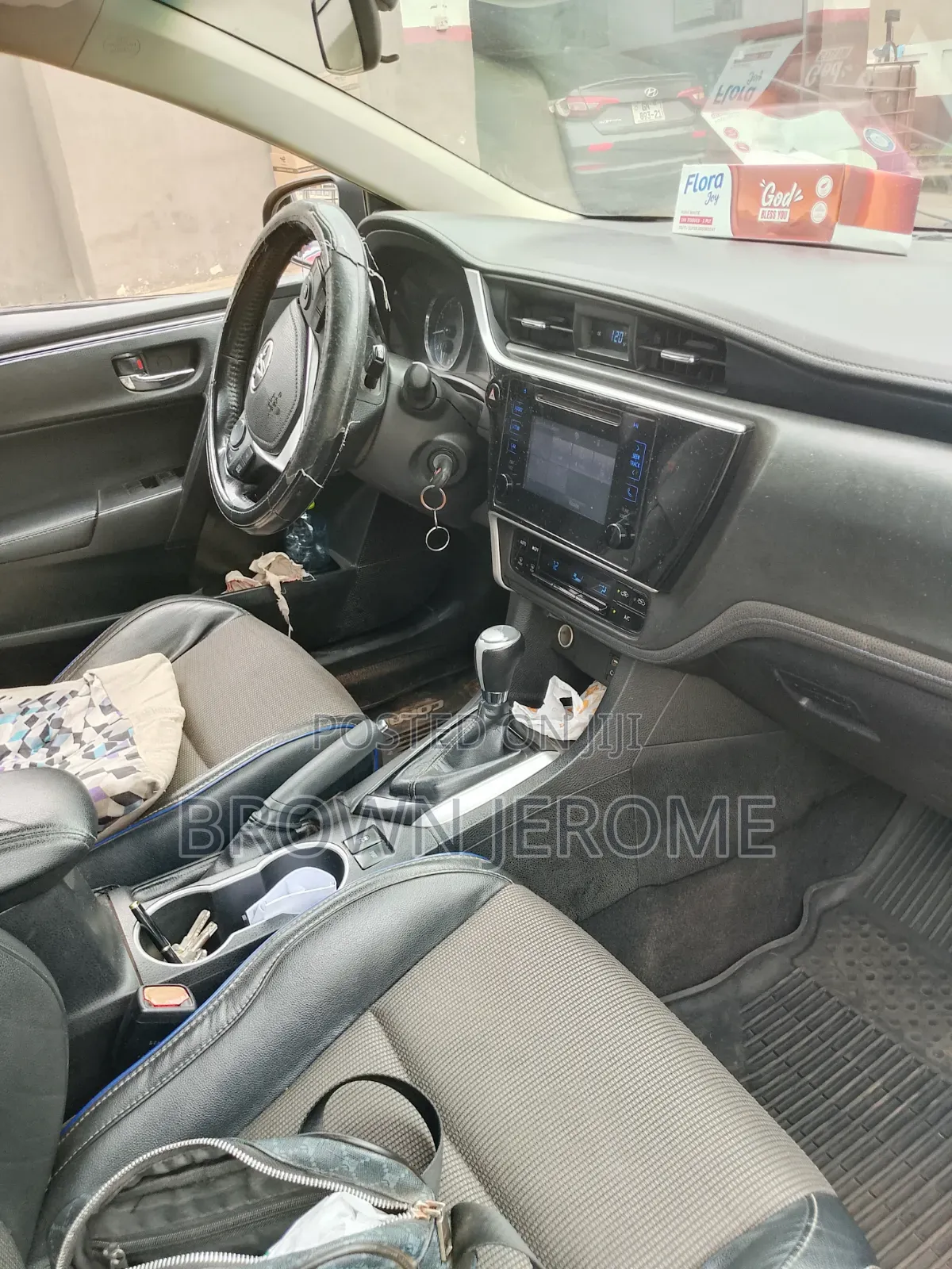 Toyota Corolla 2018 Blue