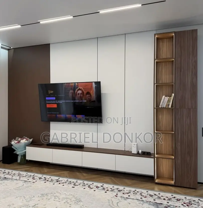 Executive TV Unit