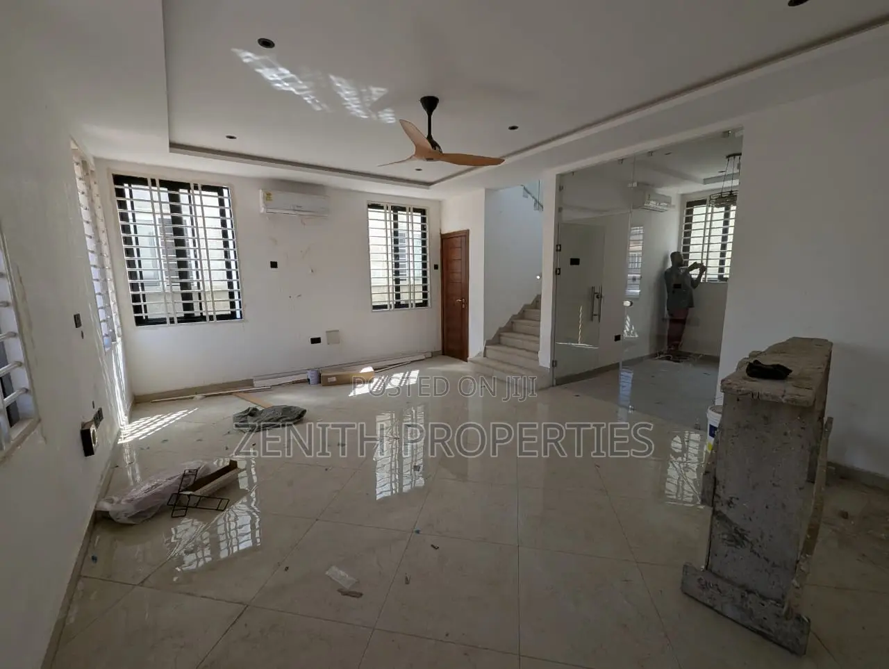 3bdrm Townhouse / Terrace in Zenith Properties, Achimota for rent