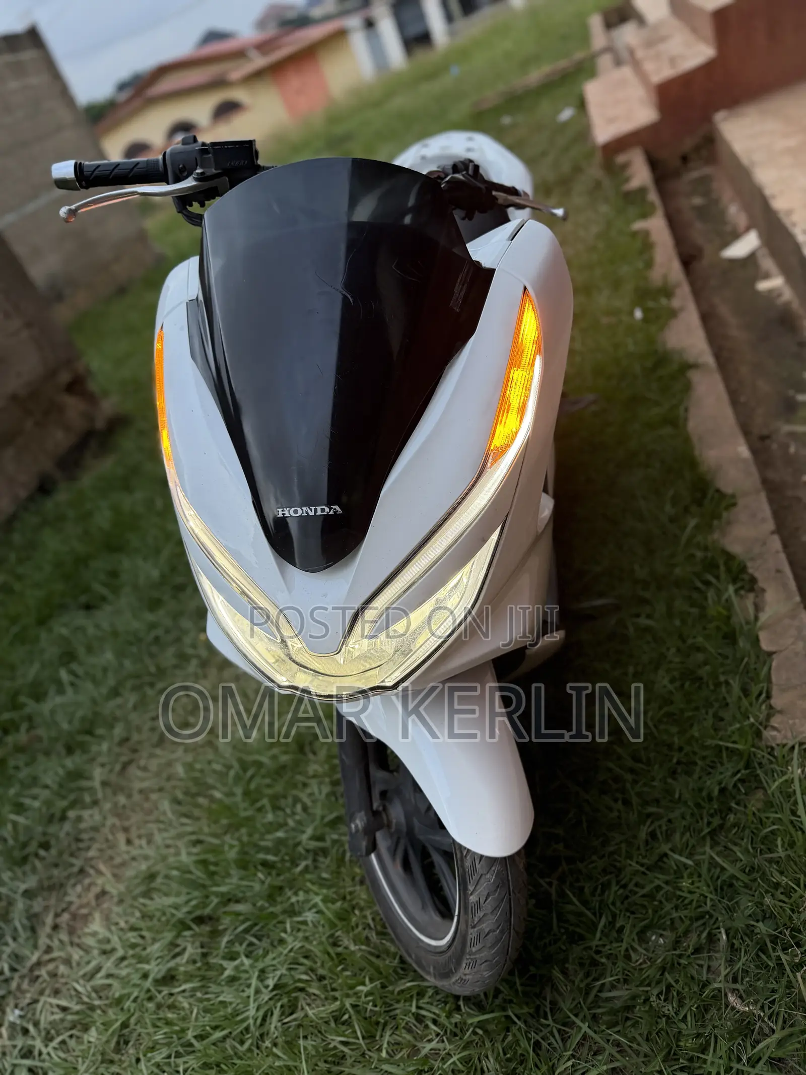 Honda 2020 White