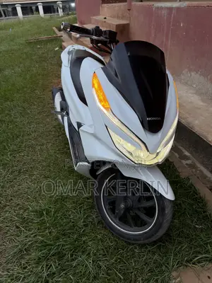 Honda 2020 White
