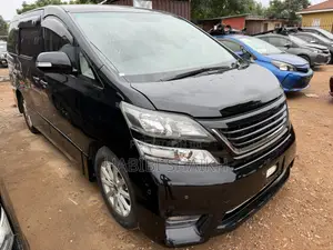 Toyota Vellfire Z 2.4 FWD 7-Seater 2010 Black