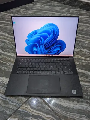 Laptop Dell XPS 15 9500 32GB Intel Core i7 SSD 1T