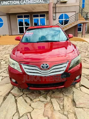 Toyota Camry 2011 Red