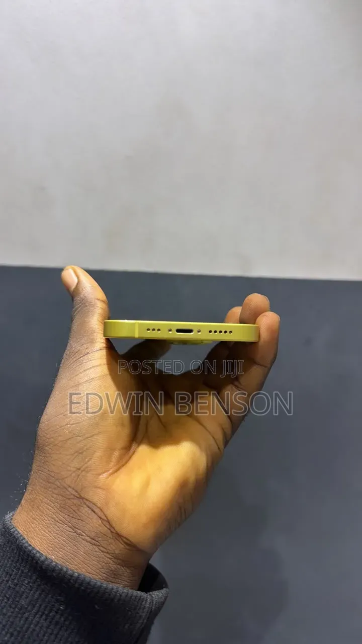 Apple iPhone 14 128 GB Yellow