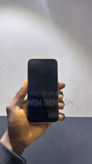 Apple iPhone 14 128 GB Yellow