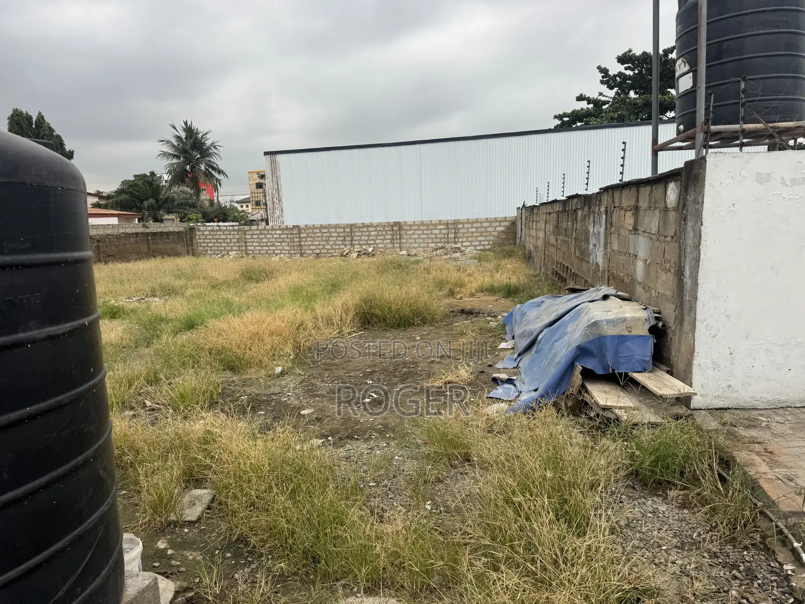 1 Plot for Rent at Dome Market for Commercial Use