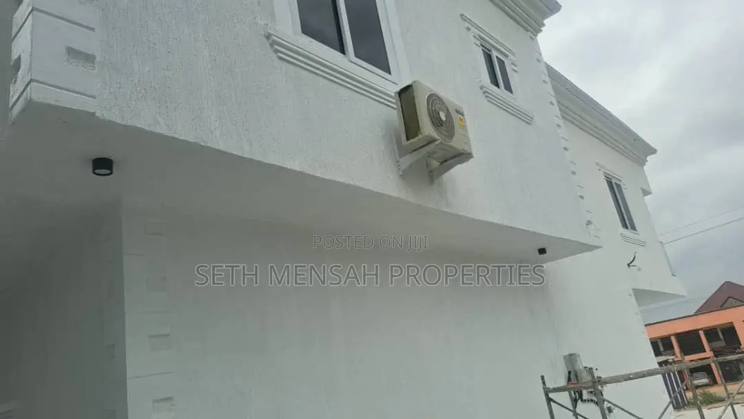 4bdrm House in 4 Bedroom House For, Police Station for sale