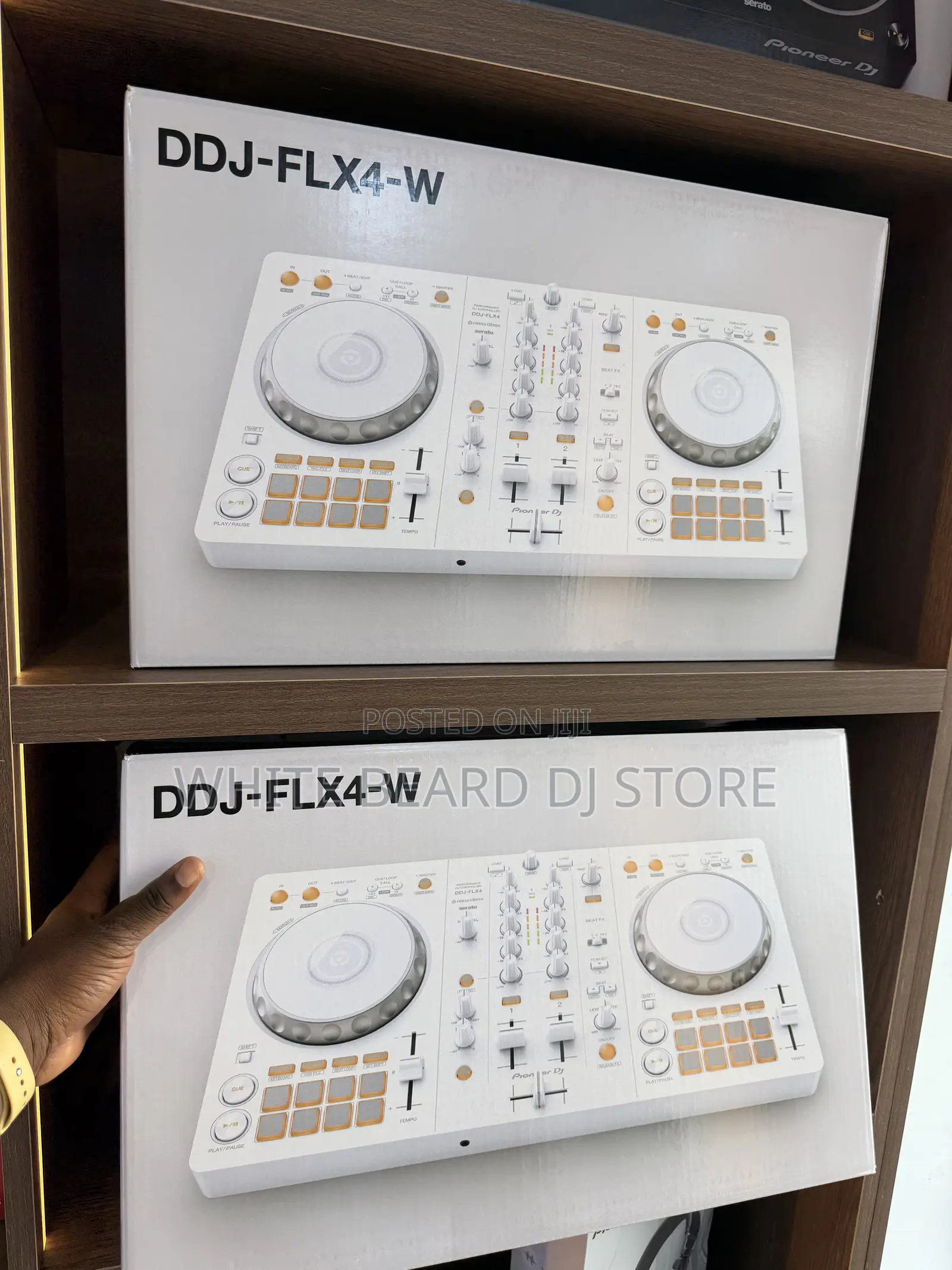 Pioneer DJ DDJ-FLX4 Portable 2-Channel (Limited-Edition White