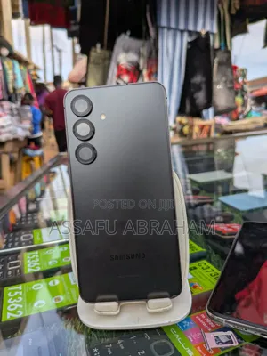 Samsung Galaxy S24 128 GB Gray