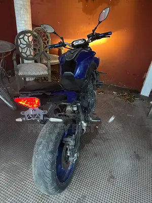 Yamaha FZ 2022 Blue