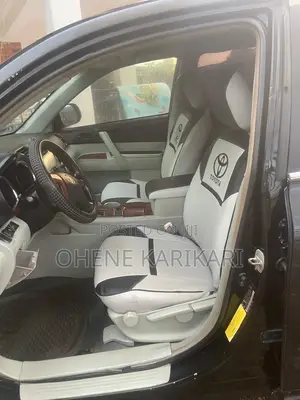 Toyota Highlander 2010 Black
