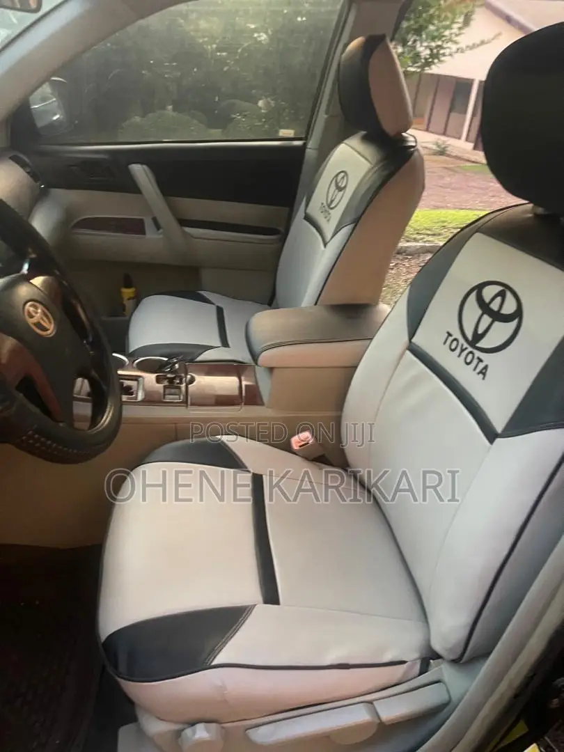 Toyota Highlander 2010 Black