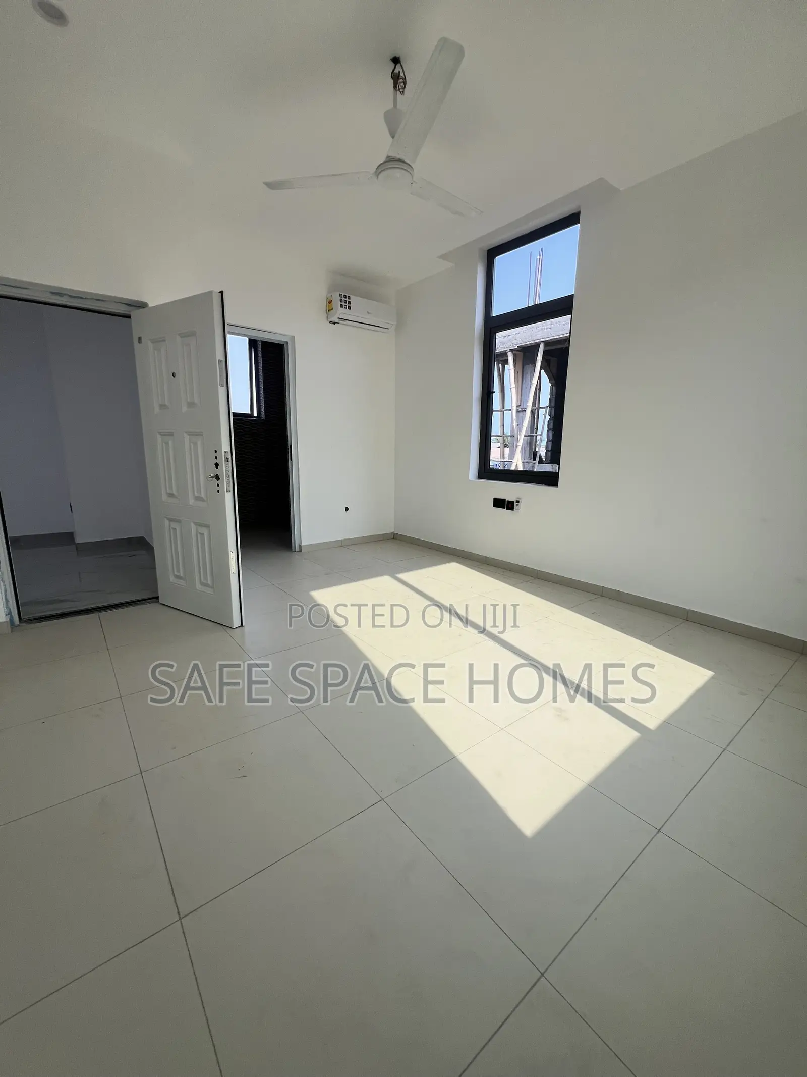4bdrm Duplex in Burma Camp for rent
